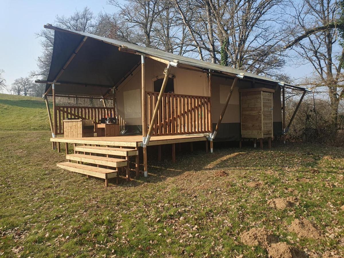 Luxury Safari Tents At Moulin Du Pommier Glamping & Camping Saulgond ภายนอก รูปภาพ
