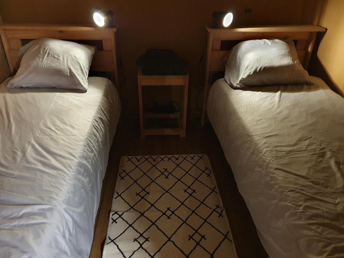 Luxury Safari Tents At Moulin Du Pommier Glamping & Camping Saulgond ภายนอก รูปภาพ