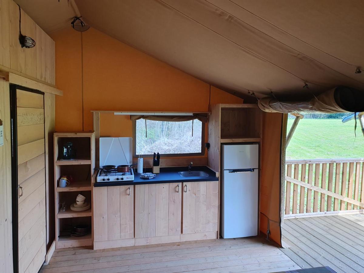 Luxury Safari Tents At Moulin Du Pommier Glamping & Camping Saulgond ภายนอก รูปภาพ