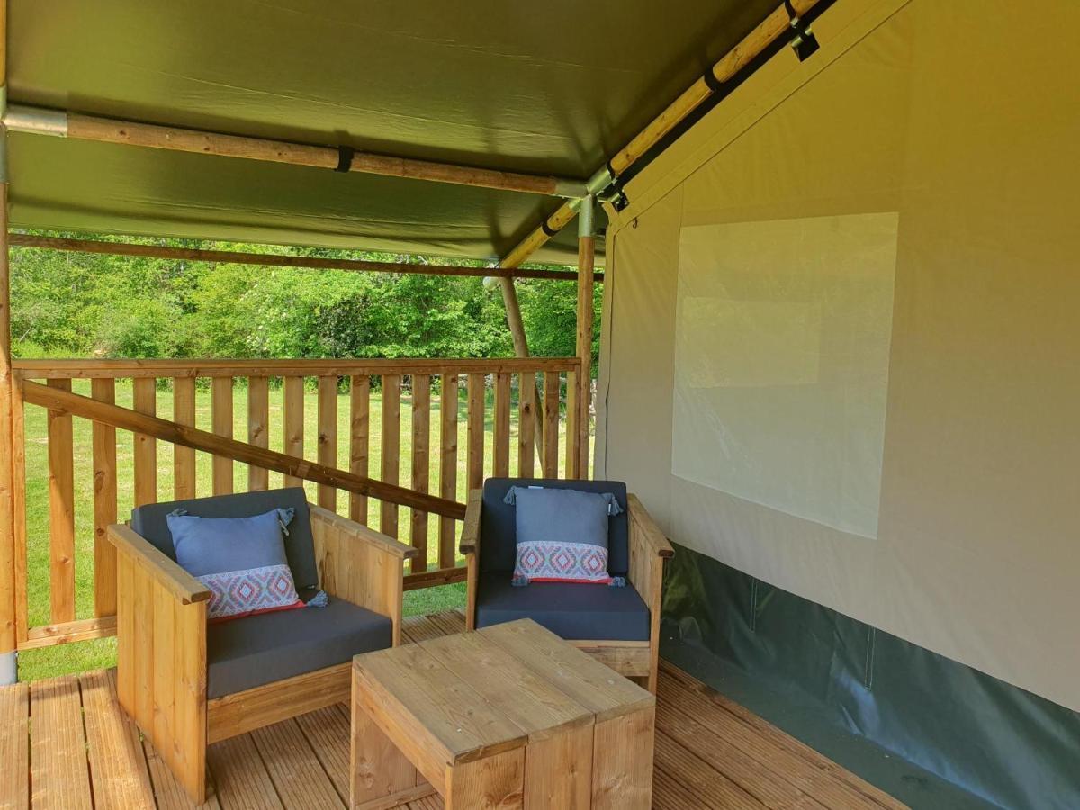 Luxury Safari Tents At Moulin Du Pommier Glamping & Camping Saulgond ภายนอก รูปภาพ
