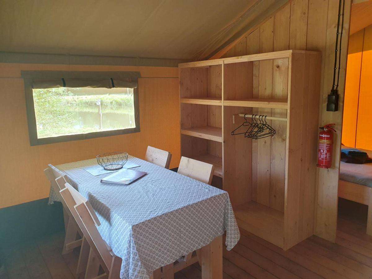 Luxury Safari Tents At Moulin Du Pommier Glamping & Camping Saulgond ภายนอก รูปภาพ